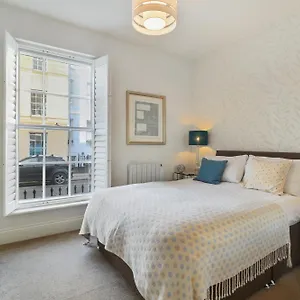 3, Gainsborough House United Kingdom